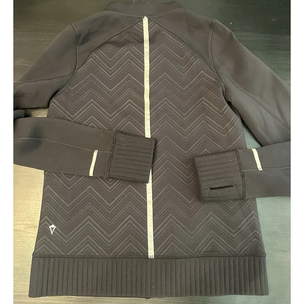 ivivva‎ by lululemon Black Zip Up Jacket* Size 14